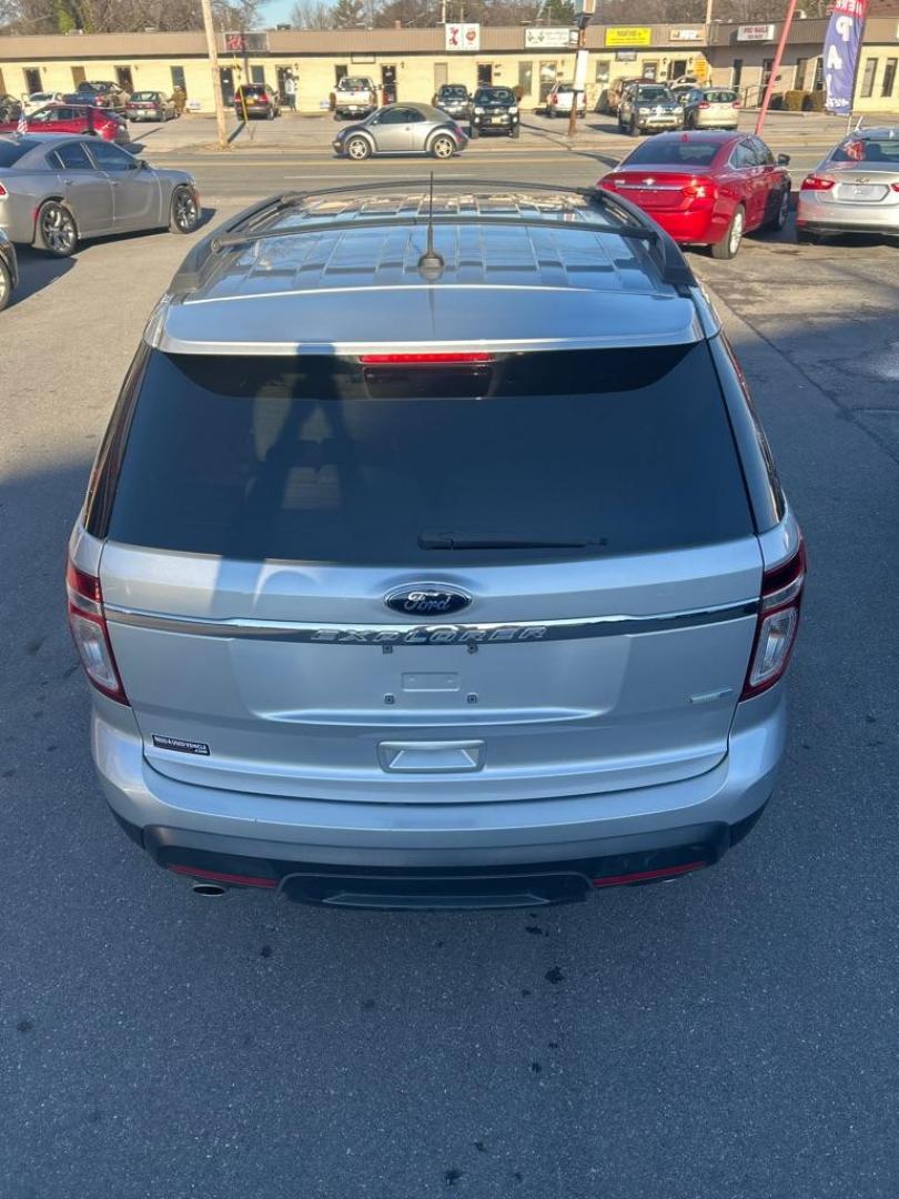 2014 SILVER FORD EXPLORER (1FM5K8B85EG) with an 3.5L engine, Automatic transmission, located at 2514 Williamson Rd NE, Roanoke, VA, 24012, (540) 265-7770, 37.294636, -79.936249 - NO CREDIT CHECK FINANCING WITH ONLY $3000 DOWN PAYMENT!!!! Check out our website www.needausedvehicle.com for our No Credit Check/ In House Financing options!! No Credit Check Available!!! In House Financing Available!!! All Clean Title Vehicles (no Salvaged or flooded vehicles ever on our lot)! - Photo#11