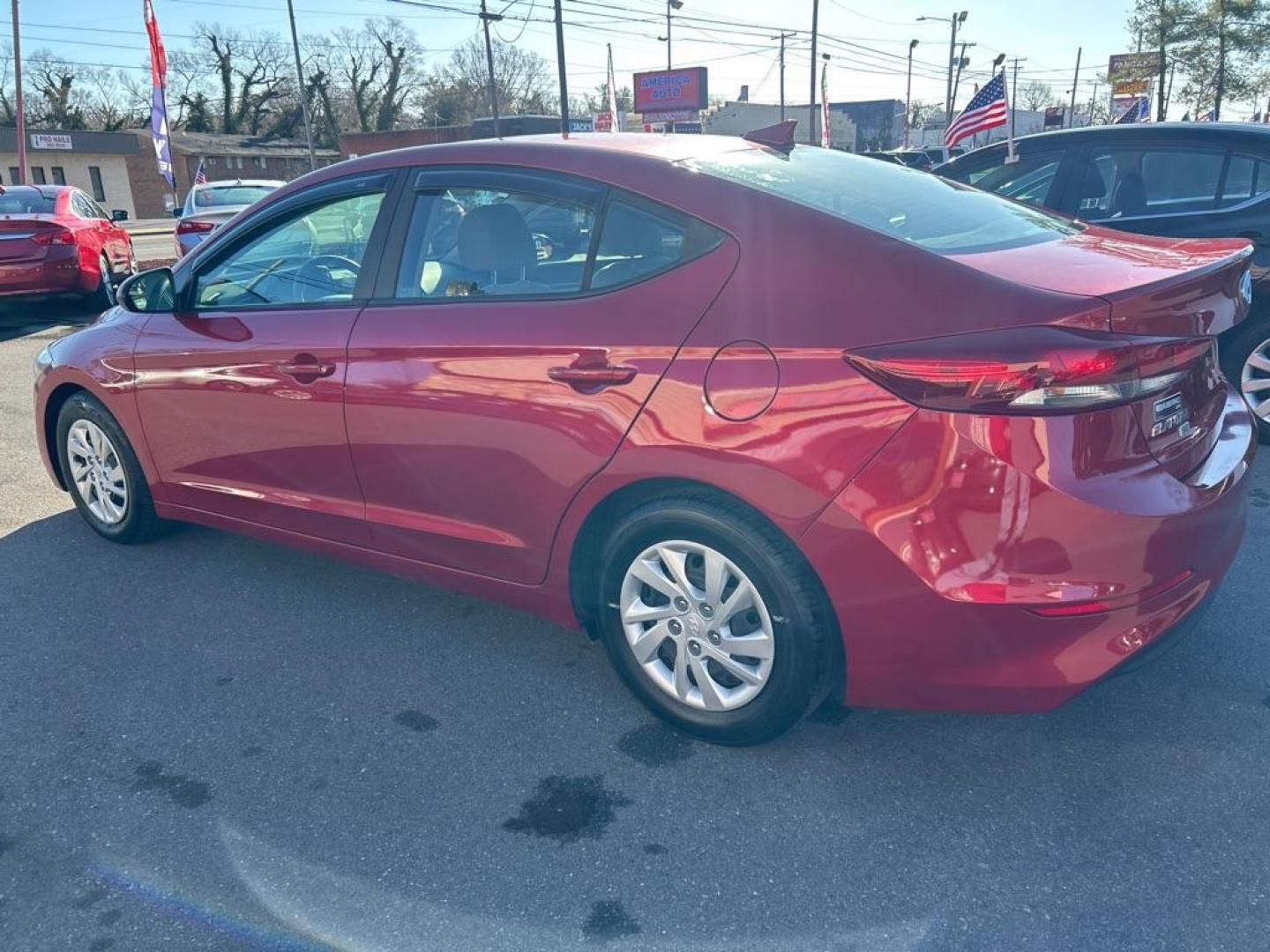 2017 RED HYUNDAI ELANTRA SE (5NPD74LF8HH) with an 2.0L engine, Automatic transmission, located at 2514 Williamson Rd NE, Roanoke, VA, 24012, (540) 265-7770, 37.294636, -79.936249 - NO CREDIT CHECK FINANCING WITH ONLY $3000 DOWN PAYMENT!!!! Check out our website www.needausedvehicle.com for our No Credit Check/ In House Financing options!! No Credit Check Available!!! In House Financing Available!!! All Clean Title Vehicles (no Salvaged or flooded vehicles ever on our lot)! - Photo#1