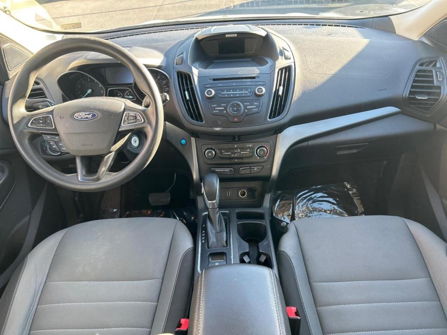 2017 WHITE FORD ESCAPE S (1FMCU0F71HU) with an 2.5L engine, Automatic transmission, located at 2514 Williamson Rd NE, Roanoke, VA, 24012, (540) 265-7770, 37.294636, -79.936249 - NO CREDIT CHECK FINANCING WITH ONLY $2700 DOWN PAYMENT!!!! Check out our website www.needausedvehicle.com for our No Credit Check/ In House Financing options!! No Credit Check Available!!! In House Financing Available!!! All Clean Title Vehicles (no Salvaged or flooded vehicles ever on our lot)! - Photo#2