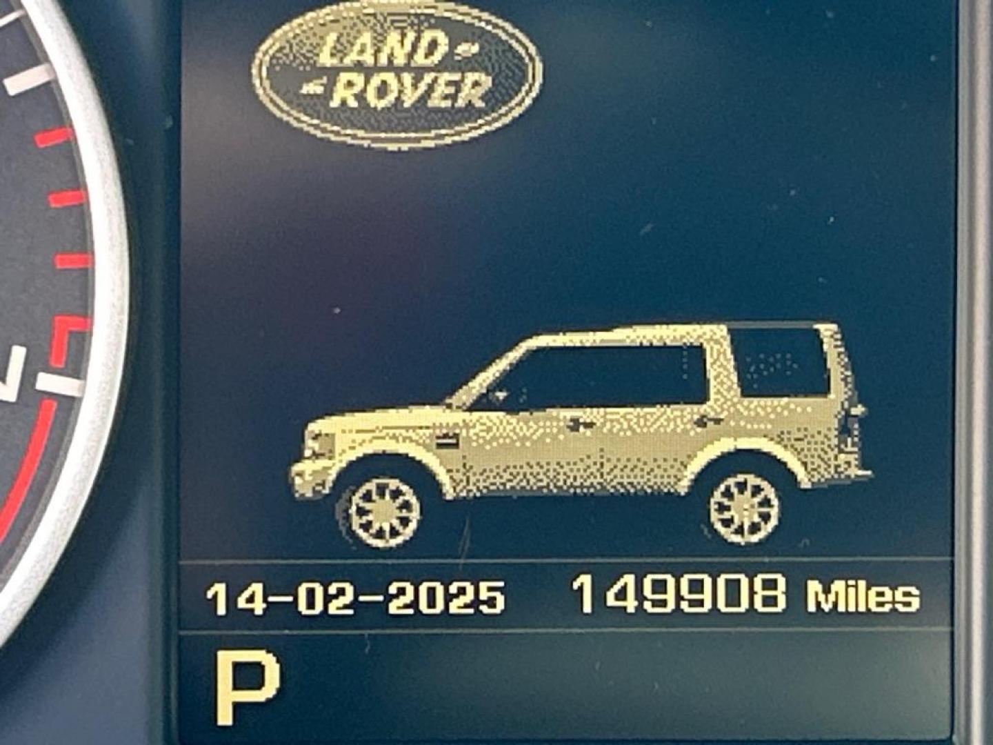 2013 WHITE LAND ROVER LR4 HSE (SALAG2D4XDA) with an 5.0L engine, Automatic transmission, located at 2514 Williamson Rd NE, Roanoke, VA, 24012, (540) 265-7770, 37.294636, -79.936249 - NO CREDIT CHECK FINANCING WITH ONLY $4700 DOWN PAYMENT!!!! Check out our website www.needausedvehicle.com for our No Credit Check/ In House Financing options!! No Credit Check Available!!! In House Financing Available!!! All Clean Title Vehicles (no Salvaged or flooded vehicles ever on our lot)! - Photo#16